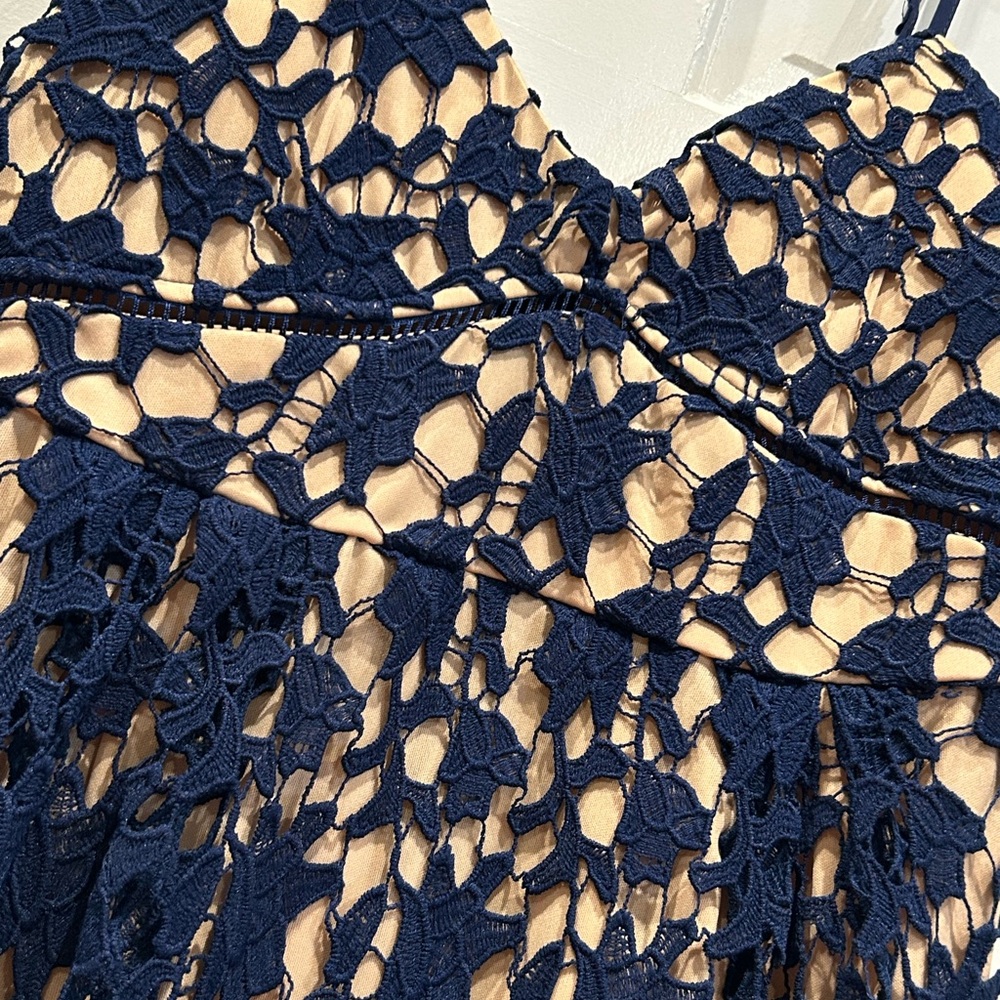 NWT Beautiful beige dress with blue lace overlay - Picture 2 of 5